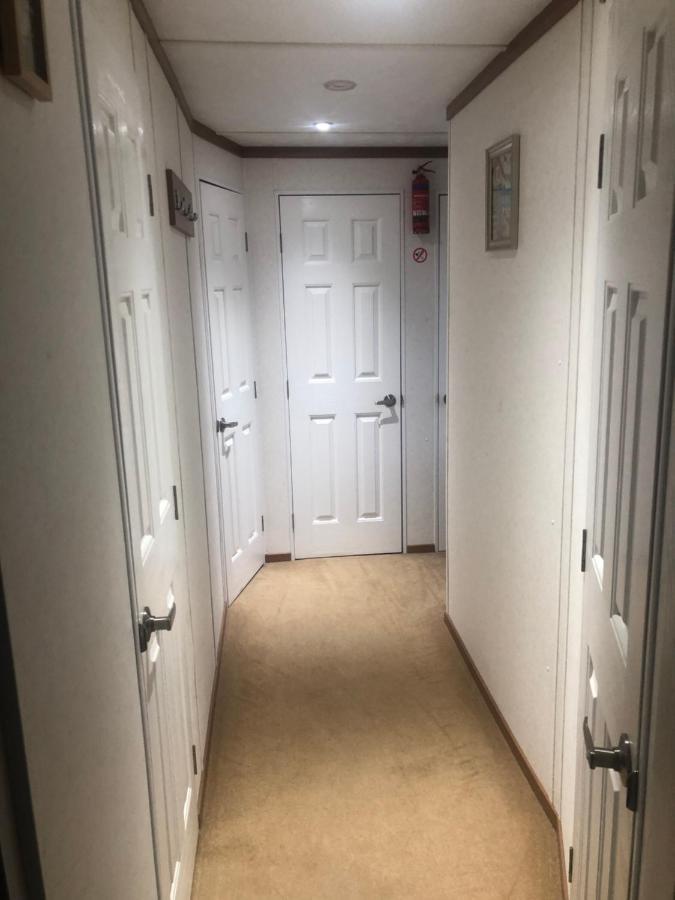 First Steps Caravan Rentals Sandown Exterior foto